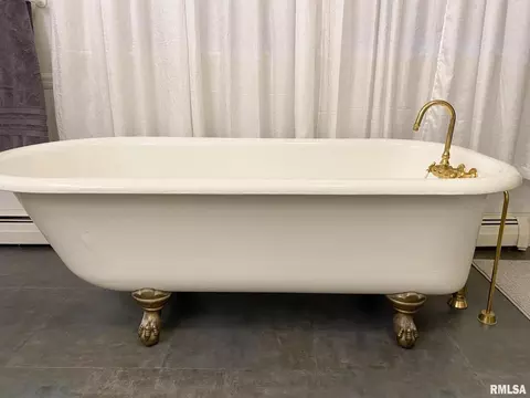 511 S Main St, Anna, IL 62906 photo 26