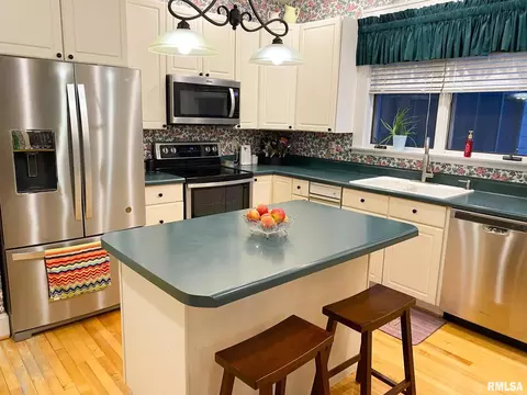 511 S Main St, Anna, IL 62906 photo 31