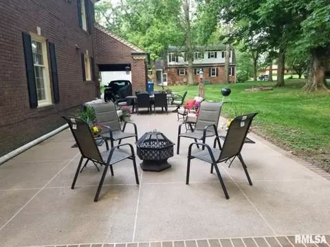 15 Orchard Dr E, Centralia, IL 62801 photo 22