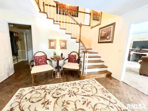 15 Orchard Dr E, Centralia, IL 62801 photo 3