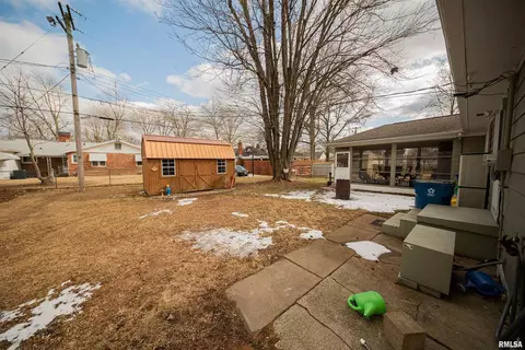 15 Nelms Ave, Centralia, IL 62801 photo 21