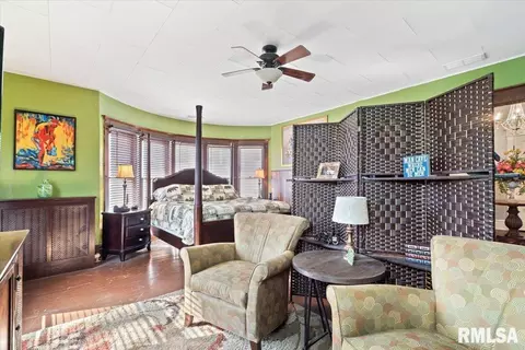 130 E 4th St, Mount Carmel, IL 62863 photo 32