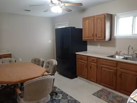 5022 John St, Christopher, IL 62822 photo 5