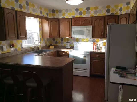 14 E Crownview, Mount Vernon, IL 62864 photo 6