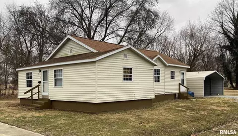901 E Kell St, Centralia, IL 62801 photo 1
