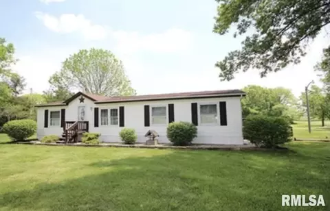 724 Moonglow Rd, Walnut Hill, IL 62893 photo 2