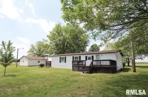 724 Moonglow Rd, Walnut Hill, IL 62893 photo 6