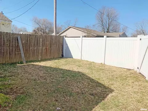 515 W 19th St, Metropolis, IL 62960 photo 10