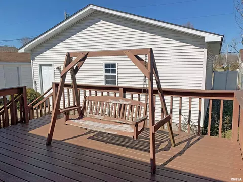 515 W 19th St, Metropolis, IL 62960 photo 5