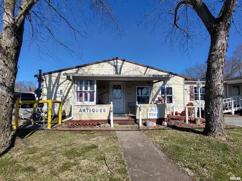 2000 Locust St, Eldorado, IL 62930 photo 10