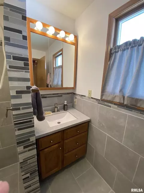 10 Holly Ln, Flora, IL 62839 photo 40