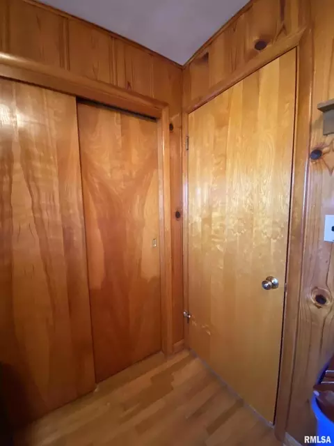 10 Holly Ln, Flora, IL 62839 photo 35