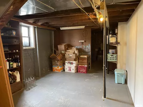 211 Mcfall St, Benton, IL 62812 photo 31
