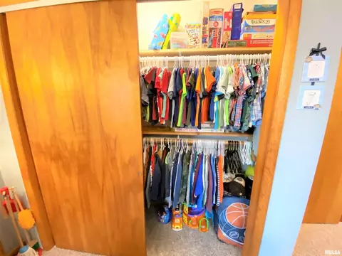 832 W 5th St, Flora, IL 62839 photo 26