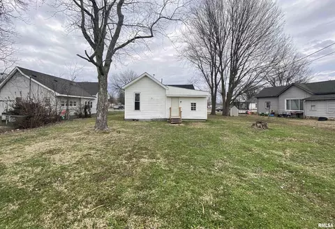 716 E 6th St, Metropolis, IL 62960 photo 4