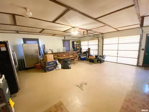 50 Hemlock Ln, Flora, IL 62839 photo 44