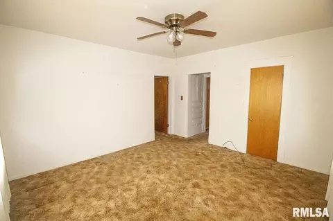 720 E 3rd St, Centralia, IL 62801 photo 21