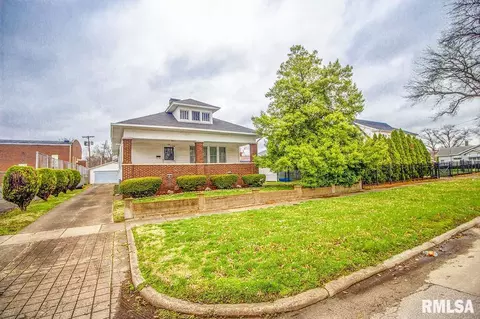 720 E 3rd St, Centralia, IL 62801 photo 1