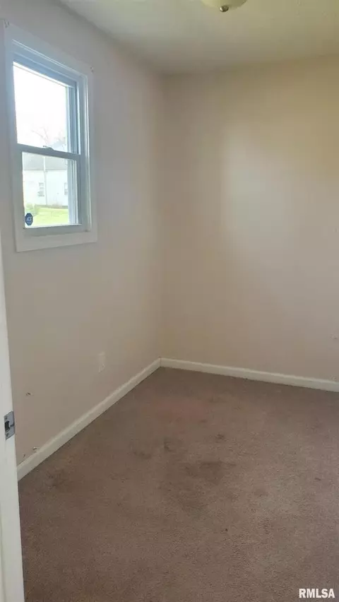 2101 Saline Ave, Eldorado, IL 62930 photo 19