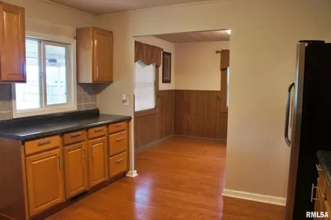 300 Baker Dr, Metropolis, IL 62960 photo 13