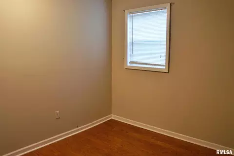 300 Baker Dr, Metropolis, IL 62960 photo 35
