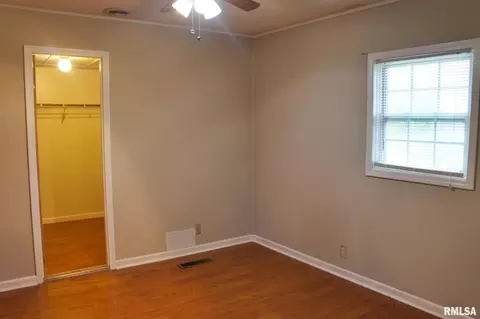300 Baker Dr, Metropolis, IL 62960 photo 27