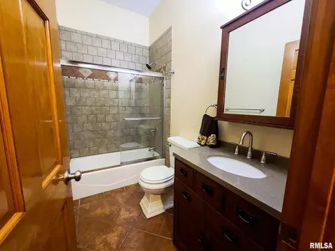 973 Buchanan Rd, Iuka, IL 62849 photo 17