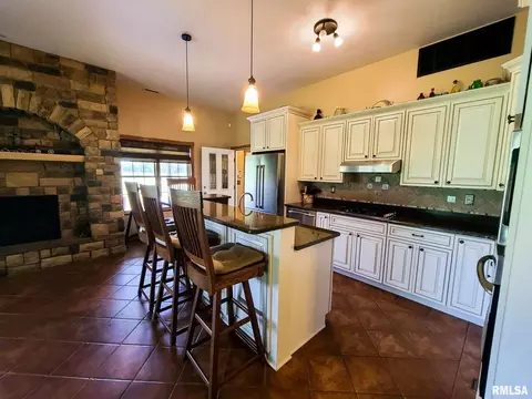 973 Buchanan Rd, Iuka, IL 62849 photo 13