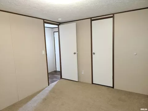 102 Doc Rd, Eldorado, IL 62930 photo 29