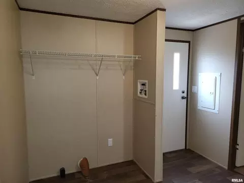 102 Doc Rd, Eldorado, IL 62930 photo 26