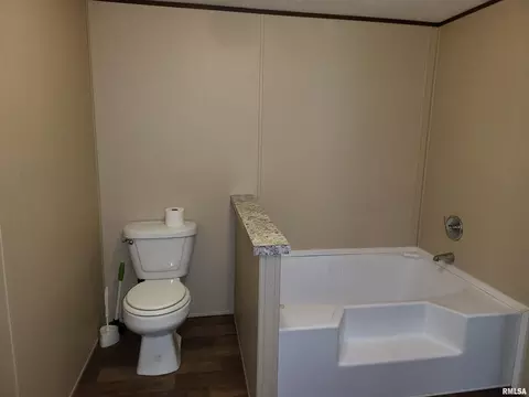 102 Doc Rd, Eldorado, IL 62930 photo 22