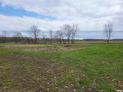 102 Doc Rd, Eldorado, IL 62930 photo 6