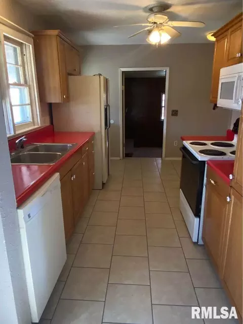 812 E 5th St, Metropolis, IL 62960 photo 7
