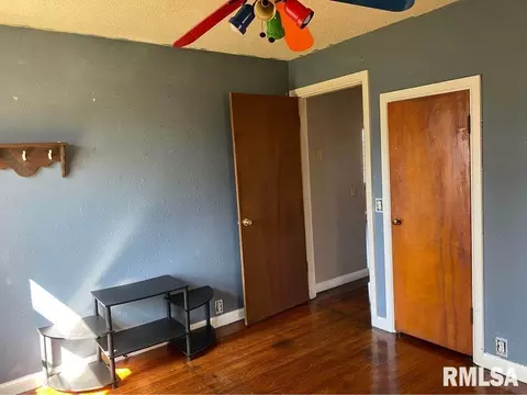 812 E 5th St, Metropolis, IL 62960 photo 8