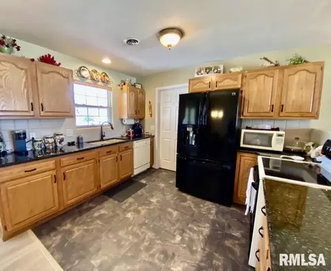1603 Jacob Dr, Marion, IL 62959 photo 8