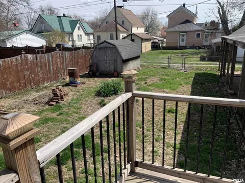 320 E 3rd St, Flora, IL 62839 photo 42