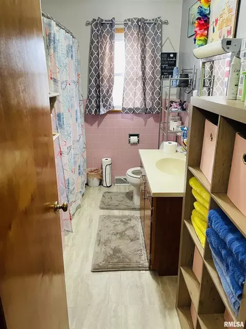 1020 Dover St, Centralia, IL 62801 photo 21