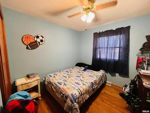 1020 Dover St, Centralia, IL 62801 photo 23