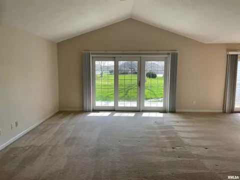 2003 N Dawn Dr, Marion, IL 62959 photo 7