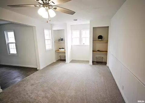 300 Allen St, Marion, IL 62959 photo 7