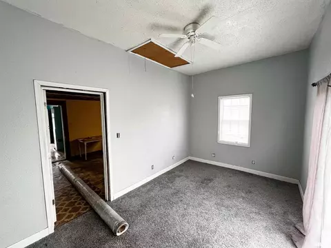 328 W 3rd St, Flora, IL 62839 photo 28
