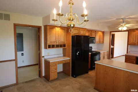 1713 Quail Run, Marion, IL 62959 photo 22