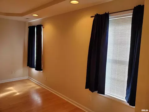 1410 Persimmon Dr, Marion, IL 62959 photo 19