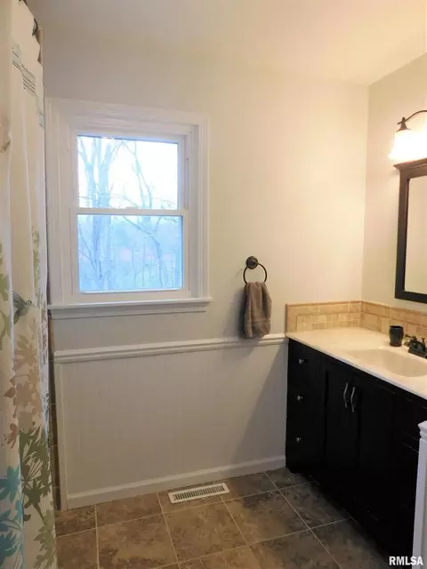 2671 Farthing Rd, Odin, IL 62870 photo 14