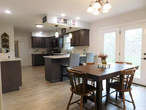 2671 Farthing Rd, Odin, IL 62870 photo 4