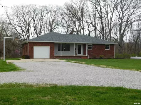 2671 Farthing Rd, Odin, IL 62870 photo 2
