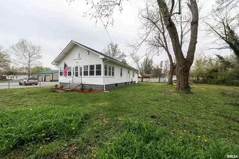 1420 E Main St, Benton, IL 62812 photo 22