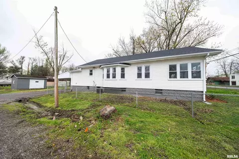 1420 E Main St, Benton, IL 62812 photo 24