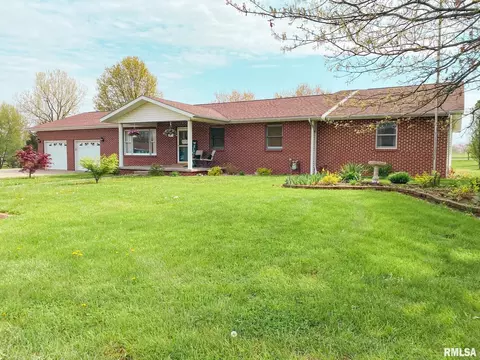 108 Stork St, Anna, IL 62906 photo 1