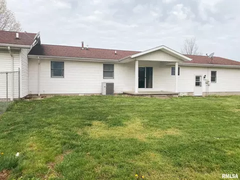 108 Stork St, Anna, IL 62906 photo 7